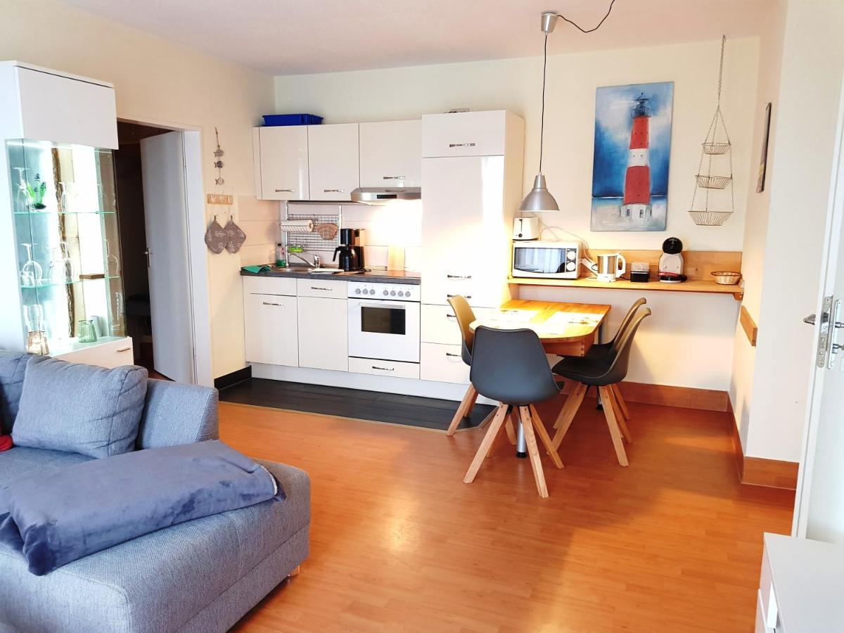 Ferienwohnung 5 Im Strandhaus Lobbe Eksteriør billede